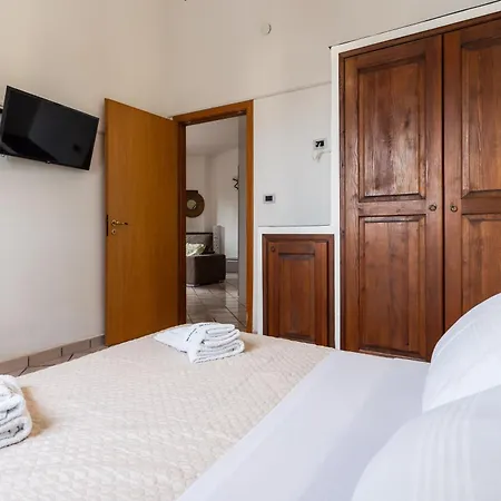 بيت للعطل Deep Blue Sea أرينيلا