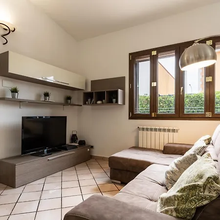 Deep Blue Sea بيت للعطل أرينيلا